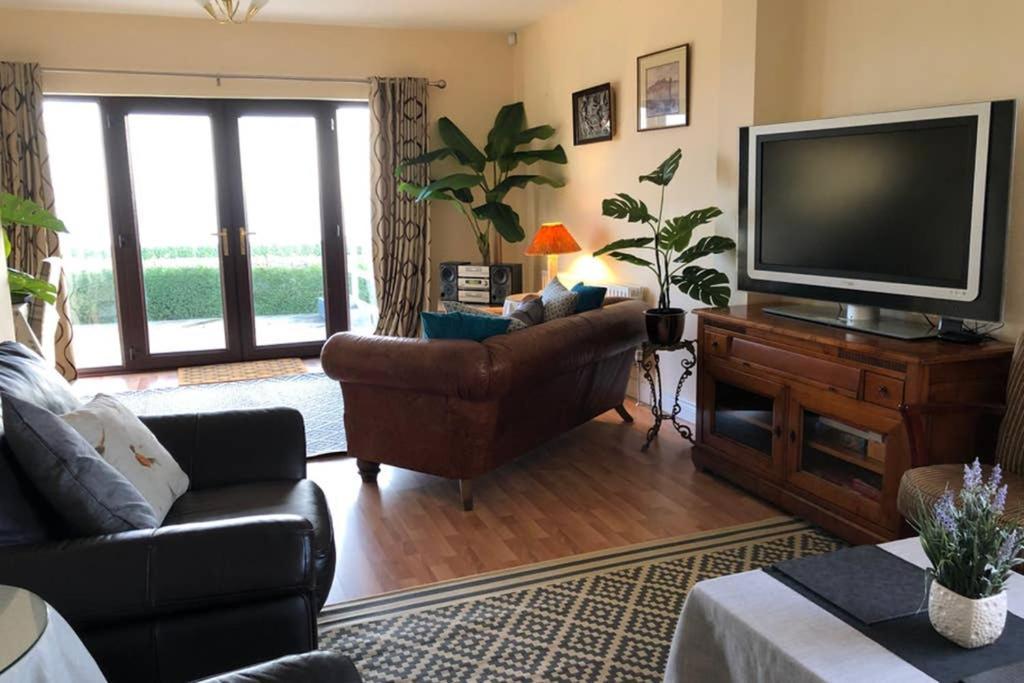 Whitehead Holiday Cottage Holiday home